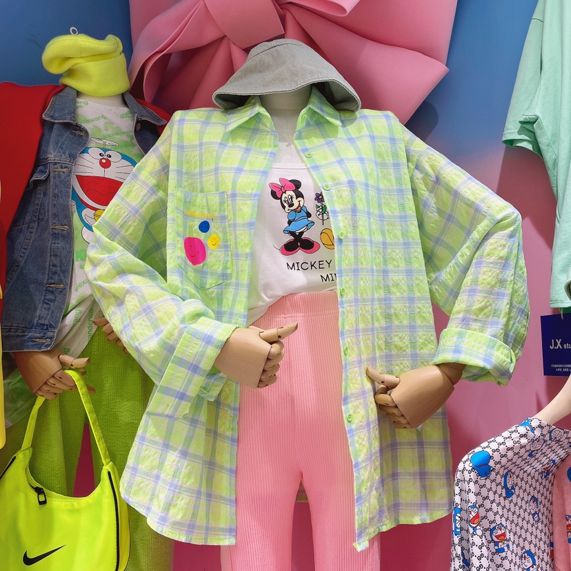 Fluoresceinsmiling face shirt female 2021 early spring new pattern the republic of korea Dongdaemun Girlish Cartoon lattice Long sleeve jacket Sunscreen shirt