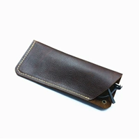 Темно коричневый