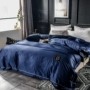 Giặt băng lụa bao gồm một mảnh chăn lụa hai mặt bao phủ màu rắn mùa hè mượt mà ngủ đơn giường 2 mét giường - Quilt Covers 	chăn phao siêu ấm	