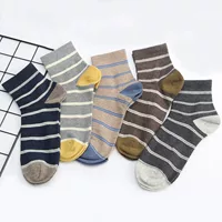 Vớ nam cho nam Vớ nam bằng cotton Tất nam Bốn mùa Stockings Tide khử mùi mồ hôi mùa thu đông tất ngắn cổ