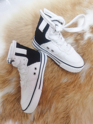taobao agent Lazy baby BJD baby shoes 3 4 points to help SD doll uncle black and white Baotou casual baby use versatile sneakers