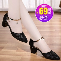 Mùa hè 2018 phong cách mới của khách hàng Crystal Crystal Baotou với sandal gót dày nữ từ khóa da cao gót nữ sandal nữ hot trend 2021