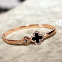 Mỹ châu Âu và Mỹ hipsters bốn lá cỏ ba lá vòng đeo tay nữ đơn giản rhinestone vòng tay thời trang màu vàng Bracelet trang sức vòng gỗ trầm hương