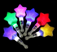 Короткий пять -звездочный флуоресцентный цвет палочки случайный