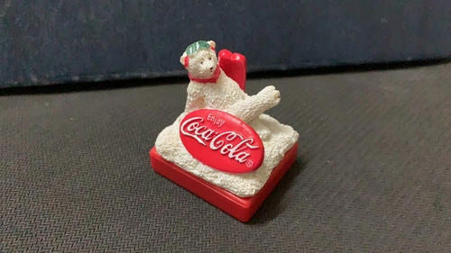 Coca-Cola Cola Bear Bear Bear Ornament фигура милая модель белого медведя 2