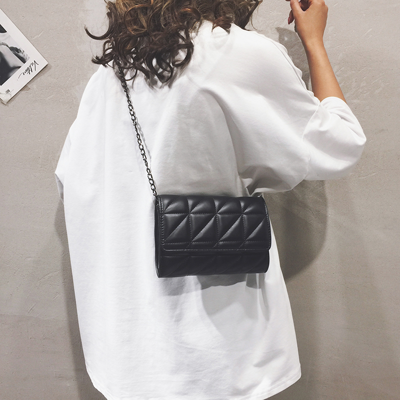 Square Cover Largesummer like a breath of fresh air chain Small bag 2021 new pattern tide One shoulder Mini Small square bag Versatile fashion Foreign style Messenger