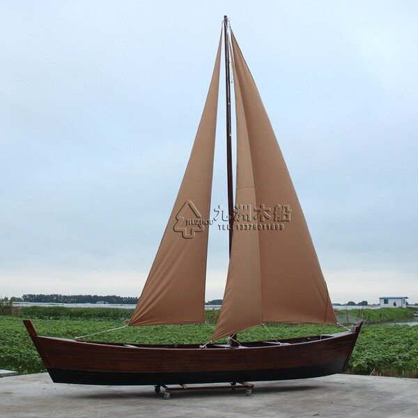 Деревянный сад лодки пейзаж декоративный Лодка континентальный парусное судно две головы Упомянутая деревянная лодка фотография реквизит Лодка декоративный дерево Лодка континентальный
