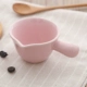 Розовый молочный чашка