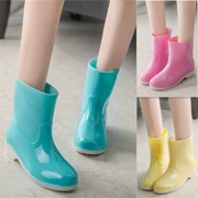 Giày đi mưa nữ mùa xuân và mùa thu thạch thời trang Hàn Quốc trong ống ngắn cộng với giày đi mưa bông chống nước giày chống trượt giày cao su cỡ lớn