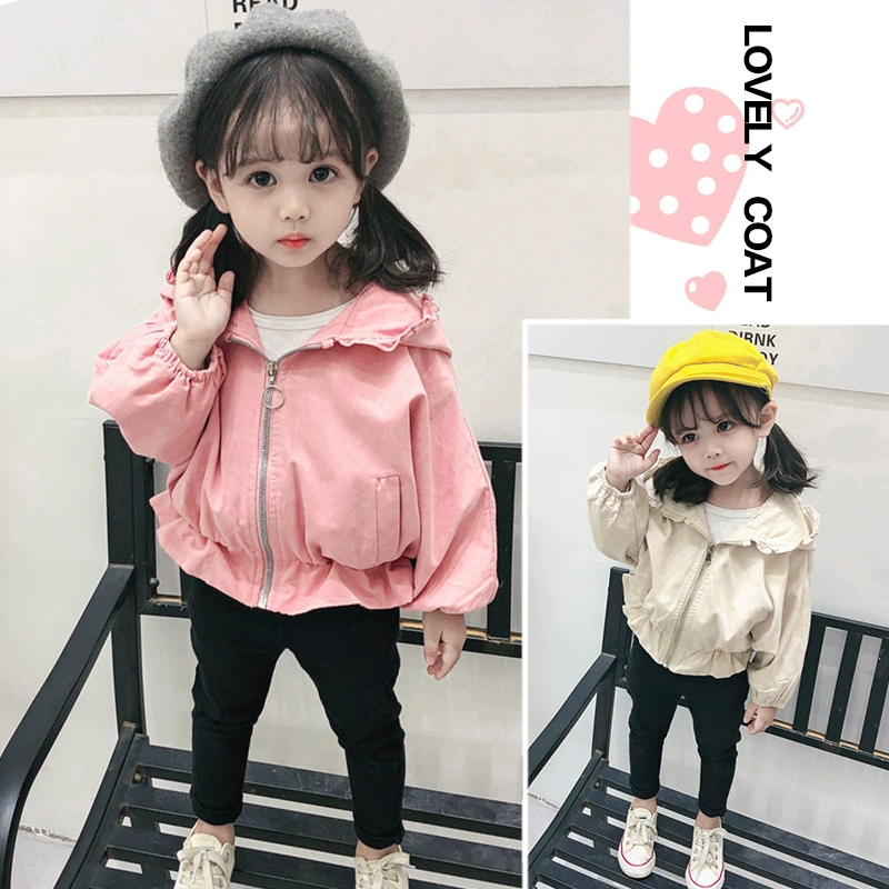 Áo khoác bé gái mùa xuân 2020 mới 3 bé 4 tuổi phong cách nước ngoài bé công chúa mùa xuân và áo khoác cotton mùa thu trùm đầu - Áo khoác