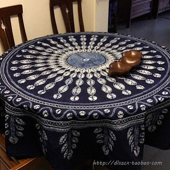 YUNNAN DALI BAI COTTON PURE CONTON HANDMADE HAND -DYEINING BLUE DYE ESTNIC RAUND TABLE CLOTH RASTRAUT INN INN