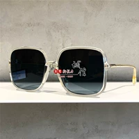 Прозрачная коробка синяя пленка