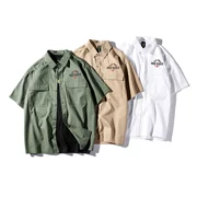 Dụng cụ đơn giản giản dị áo sơ mi nam tay ngắn mùa xuân và mùa hè mới quân đội nhiều túi màu xanh lá cây Nhật Bản lỏng lẻo - Áo