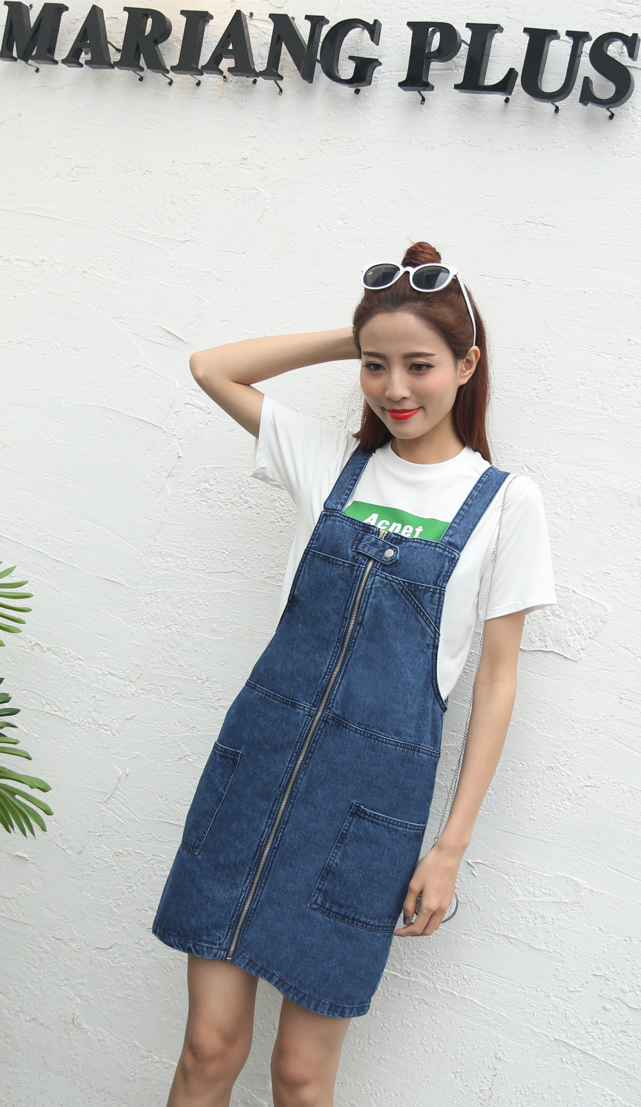 2018春装新款韩版学生拉链牛仔背带裙宽松显瘦连衣裙933