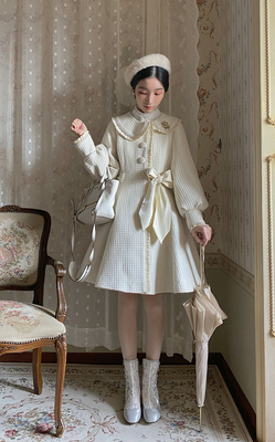 taobao agent Genuine doll house, demi-season woolen coat, universal jacket, Lolita style, Chanel style