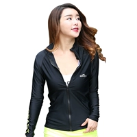 950 самки имеет черный подушечный