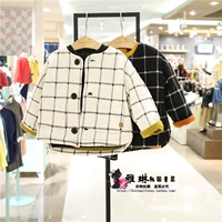 Bây giờ giảm giá quầy Hàn Quốc moimoln ô nhỏ 2018 mùa đông nam nữ kho báu thời trang áo khoác kẻ sọc dày - Áo khoác áo khoác lông cho bé gái