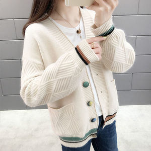 很仙的早春开衫毛衣女2019新款女装春装短款洋气针织外套女春秋潮