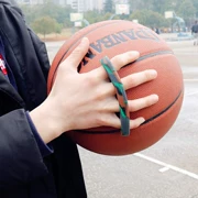 Thiết bị huấn luyện bắn bóng rổ Curry tư thế chỉnh sửa tạo tác điều khiển tay bóng hỗ trợ thực hành ba thiết bị con trỏ nam - Bóng rổ
