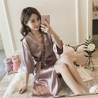 Sexy đồ ngủ mùa hè của phụ nữ ngắn tay Nhật Bản retro ren robe phần mỏng băng lụa áo choàng tắm dài dịch vụ nhà đồ ngủ 2 dây