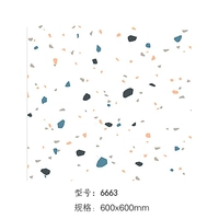 Белый макарон водный стекла