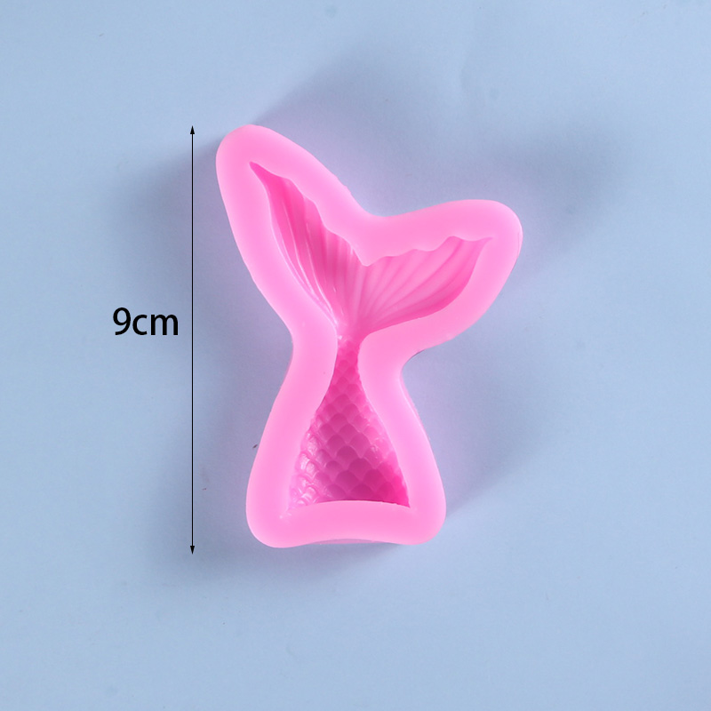Small Fish Tail Silicone MembraneSugar cake Chocolates Silica gel mold Starfish clocks and watches Conch Half block Chocolates Button Hollow out five-pointed star love