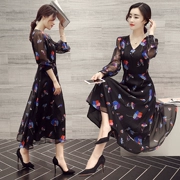 Mùa xuân 2019 mới của phụ nữ áo dài in hoa màu đen chạm đáy voan dài tay nữ mùa xuân và mùa thu - Váy dài