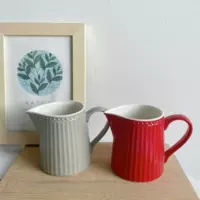 Выход из датского зеленого рельефа керамический горшок с молоком Простой вертикальный молочный чай, красный керамический чай