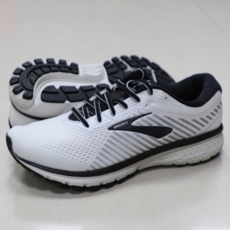Jackrabbit Brooks Sale | Brooks Ghost 12 Are $90
