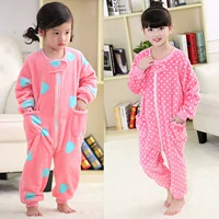 Mùa thu và mùa đông bé trai và bé gái flannel hai mặt nhung san hô ấm cho bé một bộ đồ ngủ chia túi ngủ leo núi quần áo áo liền quần hình thú trẻ em