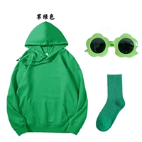 Трава зеленый без бархата (пружина и осень)