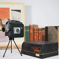 Антикварная видеокамера, заводной рабочий штатив подходит для фотосессий, США, 8мм