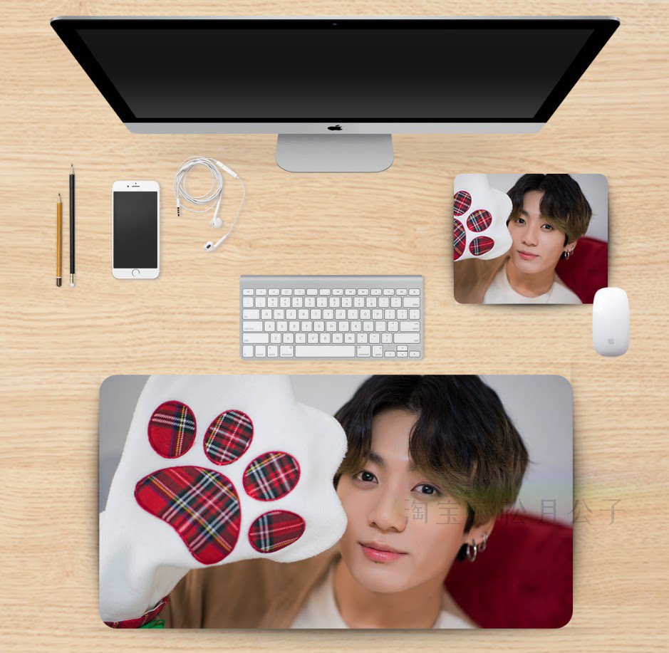 BTS Bulletproof Youth Tuan Tian Yiguo Shop Cushion Mouse Guts Super Large Desk Case Custom Customized Keyboard Jungkook