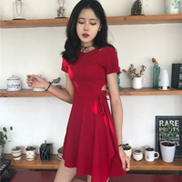 Hàn quốc phiên bản của chic gió retro thận trọng máy sexy rỗng dây đai mỏng váy đen mùa hè mỏng ngắn tay đầm đầm sơ mi trắng thắt eo