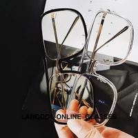 Sharp thời trang đa năng trong suốt kết cấu kính phẳng Hàn Quốc phiên bản của hộp lớn là mỏng khung kính có thể được trang bị cận thị kính bảo vệ mắt
