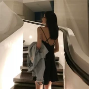 2018 new sexy backless chữ thập strap dress nữ hoang dã tự trồng eo Một từ váy dưới váy đen