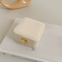 Белая портативная коробочка для хранения