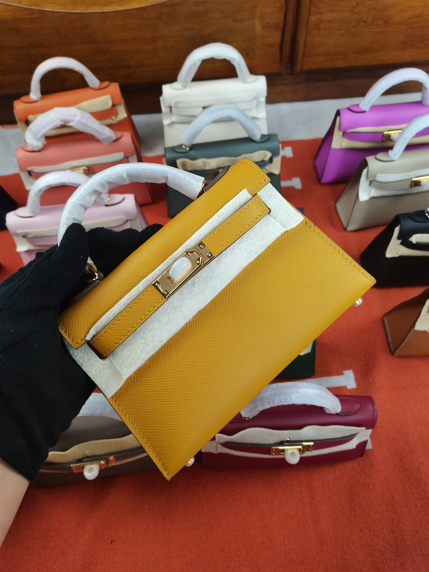 Amber yellow2021 new pattern  Kelly bag mini The second generation portable One shoulder Diagonal package Mini Versatile Small bag  Female bag