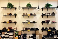 Upper wall giày rack gói hiển thị cửa hàng giày chăm sóc tủ trưng bày tủ nhiều lớp kết hợp lưu trữ giày kệ kệ giá kệ gỗ siêu thị