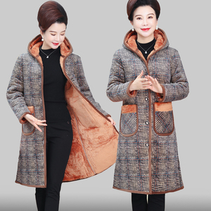 Áo khoác trung niên có đệm bông Các bà mẹ trẻ mùa đông Áo dài từ giữa xuống áo khoác bông có đệm Áo khoác phụ nữ trung niên cộng với nhung dày - Bông