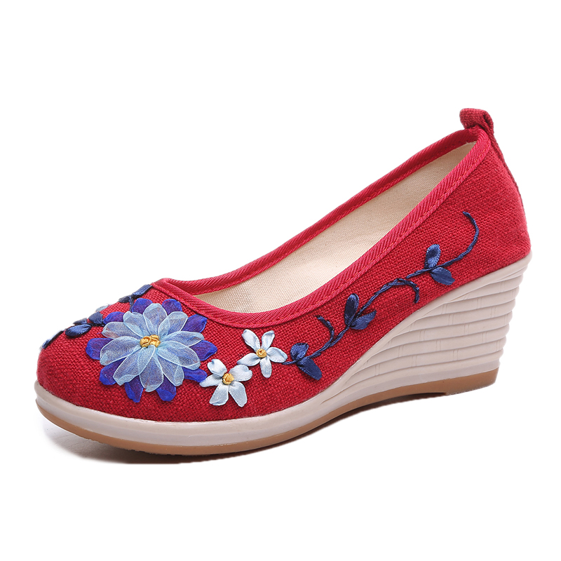 RedChinese style flax Cloth shoes high-heeled Embroidered shoes female The old Beijing cloth shoes Slope heel Flat bottom Shallow mouth Trochanter ventilation Single shoes
