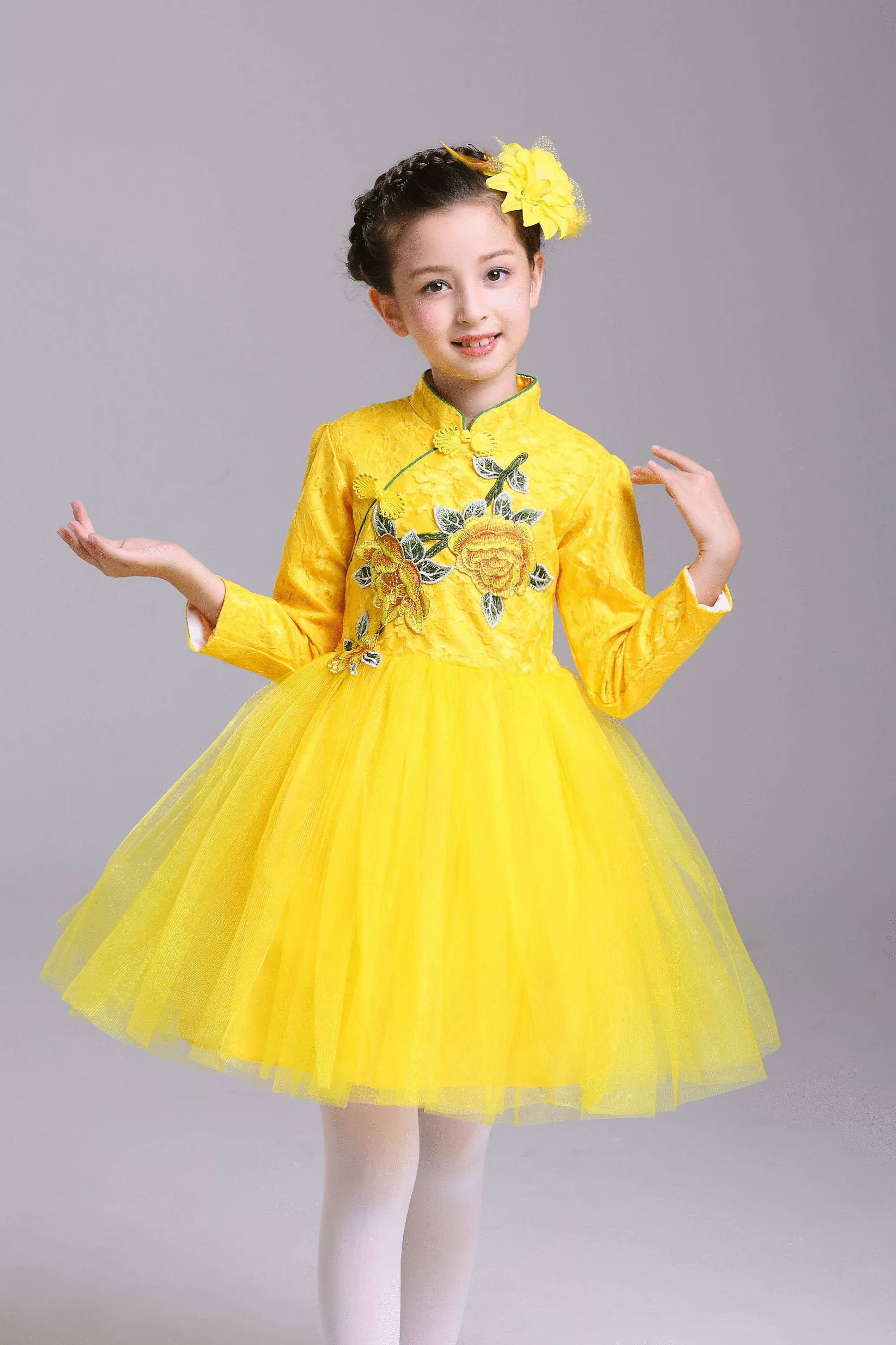 Năm mới phong cách trẻ em cô gái trang phục sân khấu học sinh hợp xướng điệu nhảy đường phố tươi sáng hiện đại ngày thiếu nhi trang phục váy công chúa - Trang phục