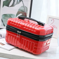 Большой красный