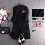 MIUCOCO Giá này rất tốt! Vật liệu để buộc phiên bản Hàn Quốc của bông và vải lanh áo khoác 7 điểm trong tay áo dài phù hợp với nữ